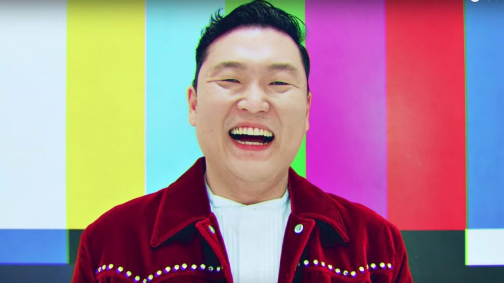 PSY esta de vuelta y quiere recuperar su trono en YouTube