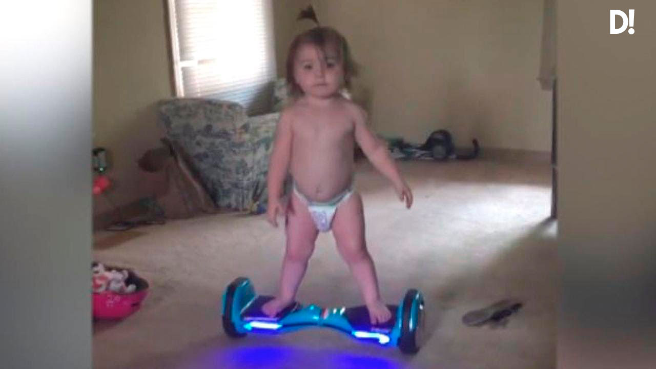 ROXIE bebe en Hoverboard