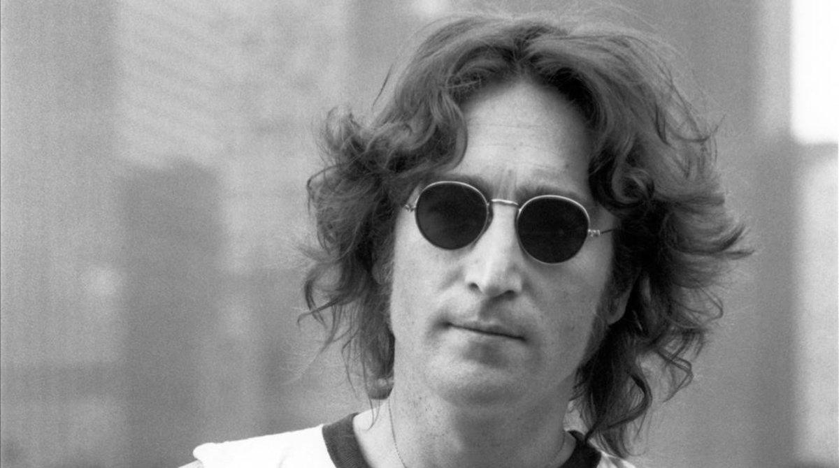 JOHN LENNON DALENEWS 2 - ¿Por qué MATARON a JOHN LENNON? | Short Documental